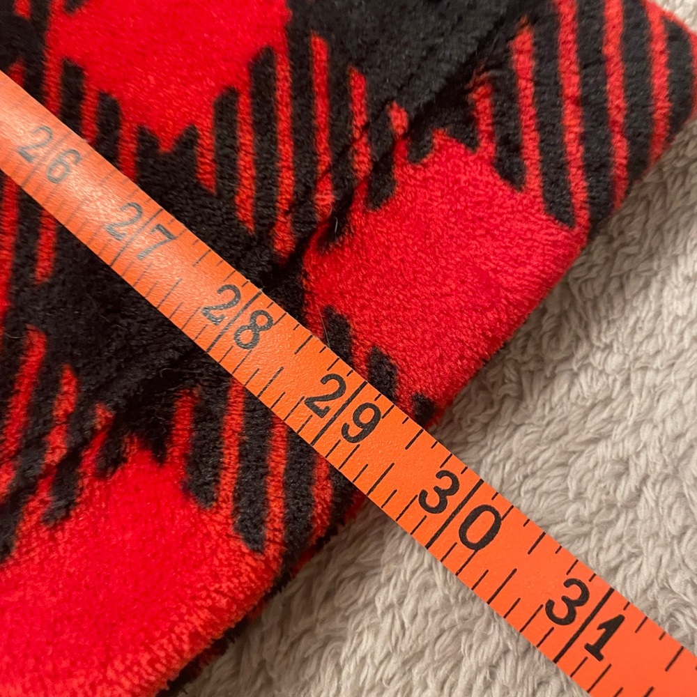 Kids Bathrobe Plush Red/Black Plaid Pajama Size Large 12/14 - Picture 10 of 12